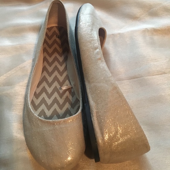 Women’s Casual Ballet Flat - Picture 8 of 8